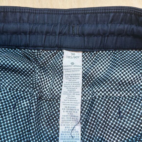 Lululemon El Current Board Shorts Men's Size 36 Swim Trunks Stretch Dot - Picture 4 of 5